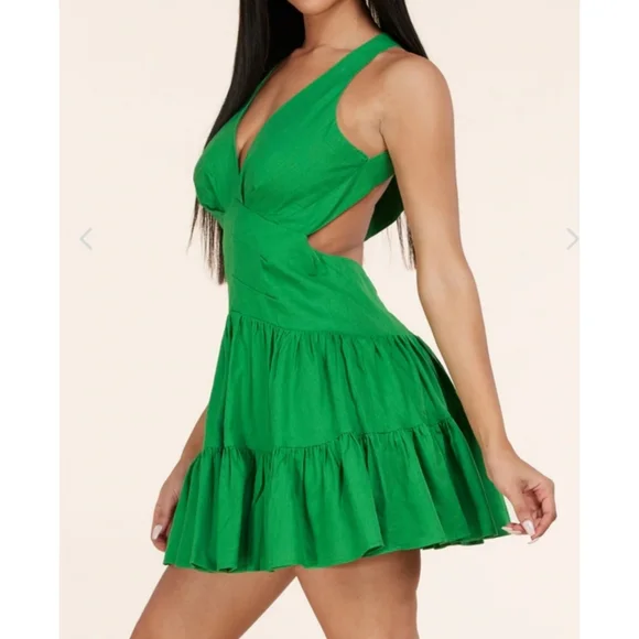 L'ATISTE by Amy dress size medium Color green - Picture 1 of 15